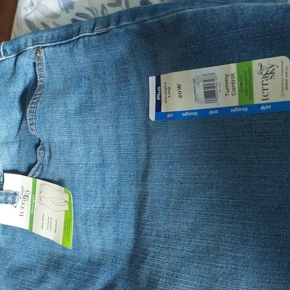 Ladies Terra & Sky jeans - Picture 6 of 6